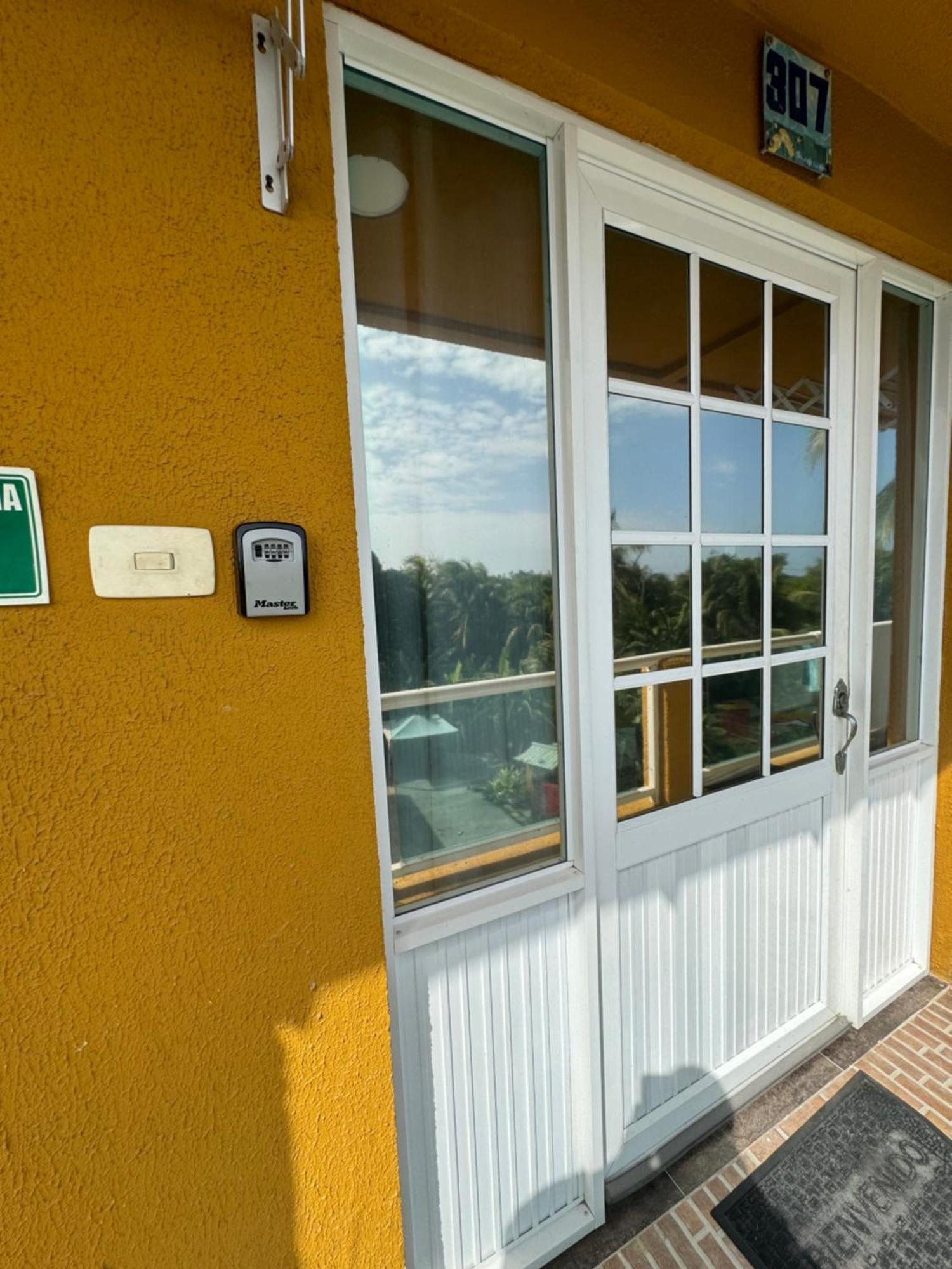 Sea Life Apartamentos San Andrés Exterior foto